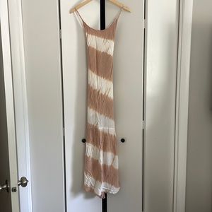 Tan and cream maxi by Winston white